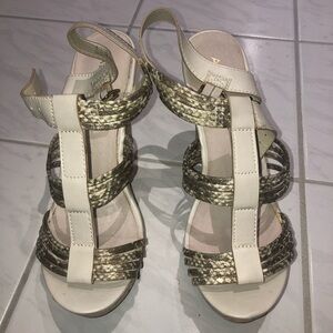 Women’s wedge heels - size 10